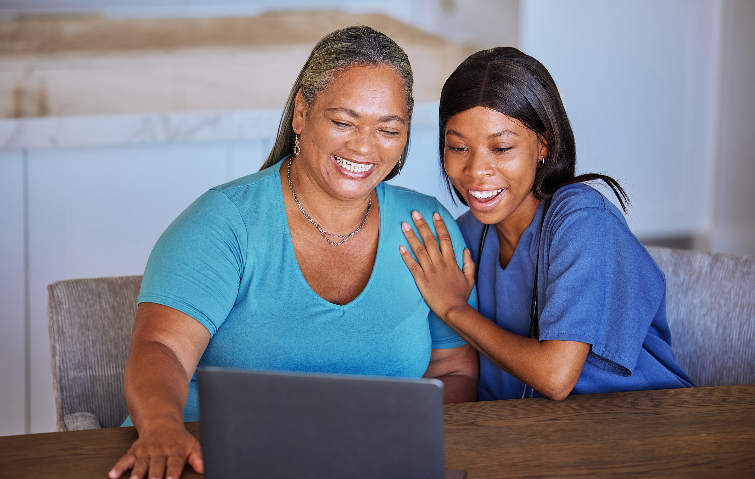 patient and nurse practitioner
